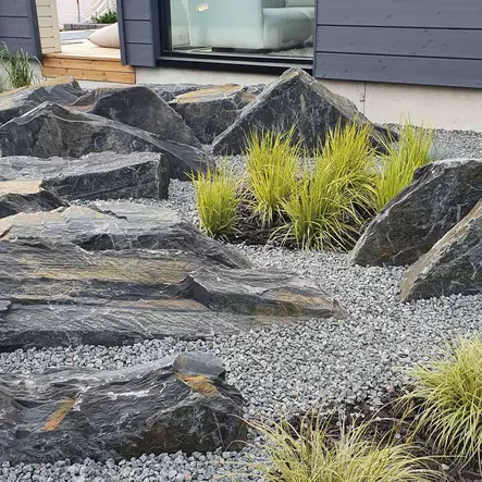 Maisemakivi Sisu Liuskekivi XL Korkeus n.40-60 cm, leveys noin 80-100 cm - Koristekivet - 3020 - 3