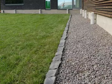 Reunakivi, Oriveden Sisu Vuono 100 - Reunakivet, luonnonkivet - 1711 - 2