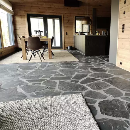 Liuskekivi Sisu, Oriveden musta lattiakivi 1-3 cm - Liuskekivet lattia & seinä - 2932 - 1