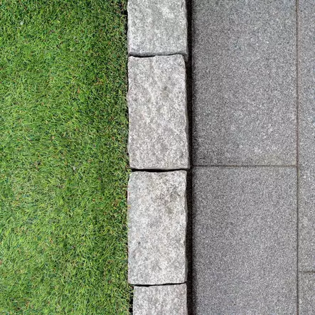 Reunakivi 10x10x20 Graniitti, Kotimainen Kurun harmaa - Reunakivet, luonnonkivet - 2696 - 2
