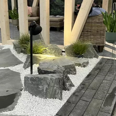 Maisemakivi Alta harmaa Liuskekivi halk n.20-40 cm 5 kpl paketti - Norjalainen luonnonkivi - Koristekivet - 3018 - 1